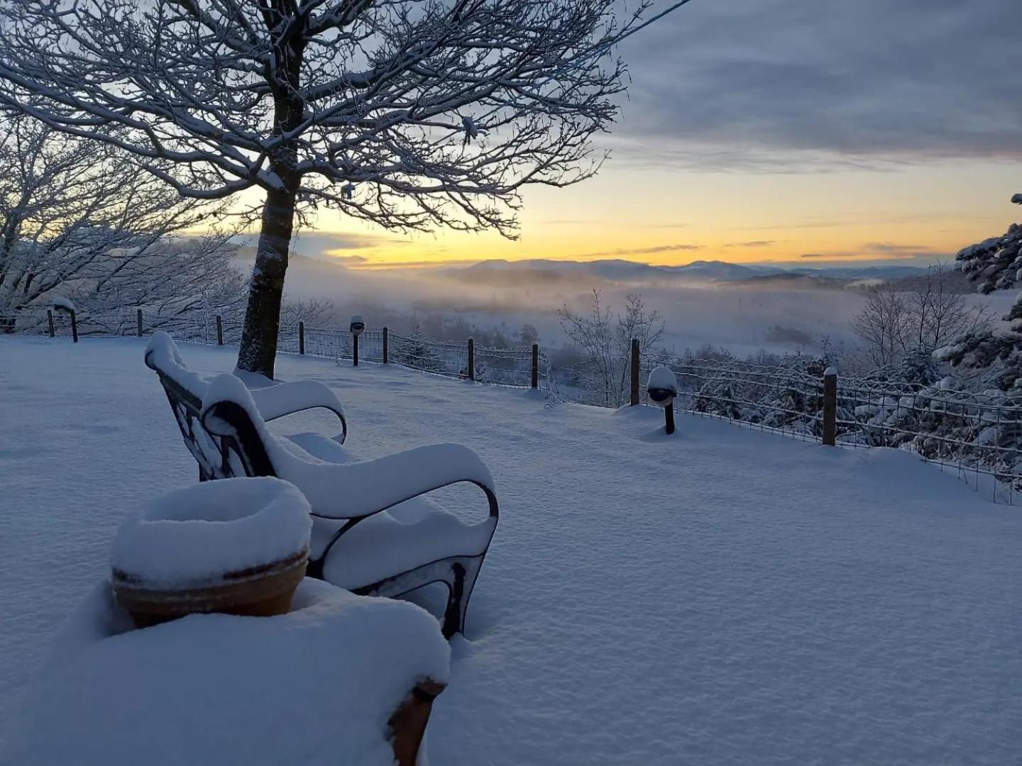 Bnb Bagno Di Bosco Bed and Breakfast Gubbio Esterno foto